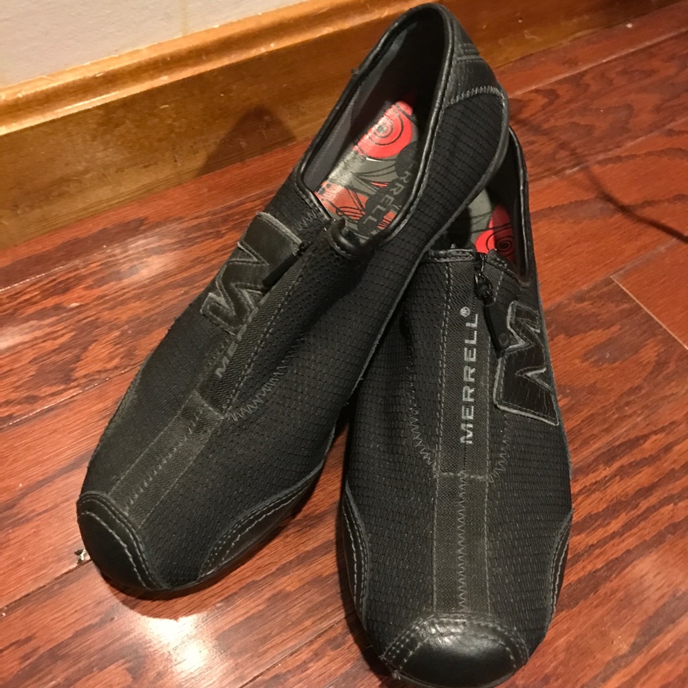 MERRELL SHOES
